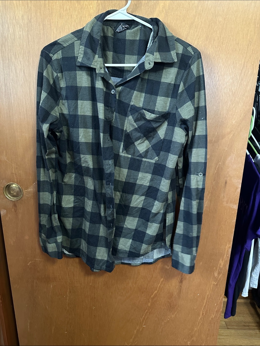 Justify Olive & Black Buffalo Plaid Button-Down Shirt